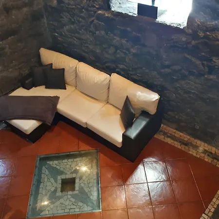 Valverde House